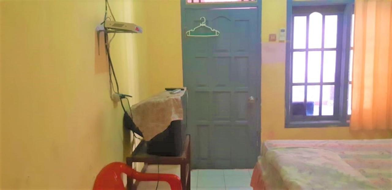 Spot On 2969 Hotel Citra Ayu Labuhan Exterior photo